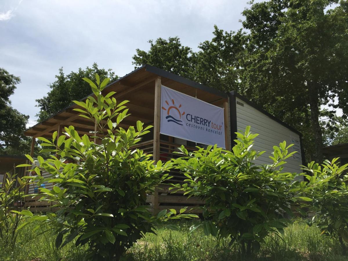 Cherry Premium Adria Mobile Homes Zelena Laguna Πόρετς Εξωτερικό φωτογραφία